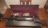 Browning Citori 725 Sporting Golden Clays 12 Gauge O/U 30" - 2 of 3