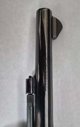 Smith & Wesson Model 10-5 38 Special - 2 of 8