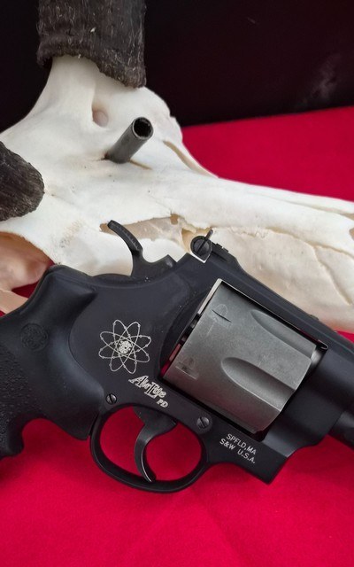 SMITH & WESSON 357PD AIRLITE 41 MAGNUM - Image 4 of 5