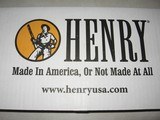 '' HENRY 410 SHOTGUN THE '' AXE '' N.I.B. - 1 of 4