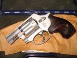 '' Smith & Wesson '' Model 317 '' AIR LITEM.I.B. '' 8 '' SHOT - 1 of 2