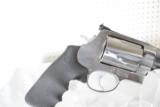 SMITH & WESSON MODEL 460
- 6 of 8