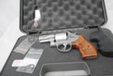 SMITH & WESSON 627-6 IN 357 - 8 SHOT - SALE PENDING - 2 of 5