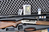 BROWNING MAXUS SPORTING CLAYS - MINT CONDITION - CASED - 1 of 13