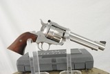 RUGER 8 SHOT SS NEW MODEL BLACKHAWK 327 FEDERAL MAGNUM - MINT CONDITION - RUGER LETTER - SALE PENDING - 2 of 9