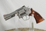 SMITH & WESSON ENGRAVED MODEL 686 IN 357 MAGNUM - 50TH ANNIVERSARY STATE OF FLORIDA HIGHWAY PATROL - 9 of 12