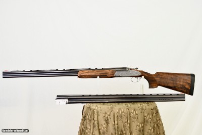 RARE FAMARS EXCALIBER SQUARE BODY SIDELOCK
TWO BARREL SET
12 GA / 20 GA