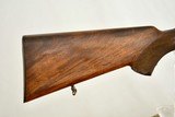 EXQUISITE CARL STIEGELE SINGLE SHOT ENGRAVED RIFLE IN 6.5 X 52 (25-35 WINCHESTER) - ROYAL BAVARIAN COURT MAKER - 6 of 24