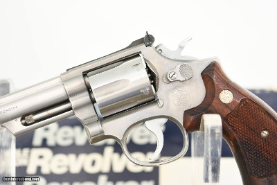 SMITH & WESSON COMBAT MAGNUM MODEL 66-2 IN STAINLESS WITH BOX AND PAPERWORK - Image 3 of 8