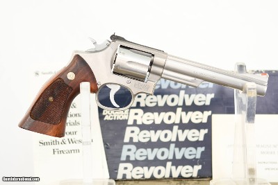SMITH & WESSON COMBAT MAGNUM MODEL 66-2 IN STAINLESS WITH BOX AND PAPERWORK - Image 5 of 8