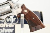 SMITH & WESSON COMBAT MAGNUM MODEL 66-2 IN STAINLESS WITH BOX AND PAPERWORK - 2 of 8