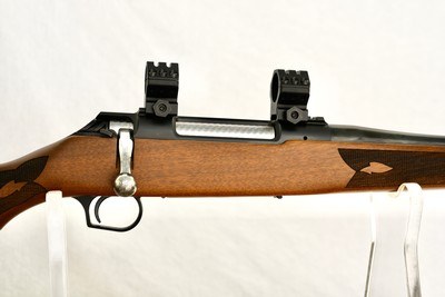 THOMPSON CENTER ICON IN 300 WINCHESTER MAGNUM - Image 1 of 12