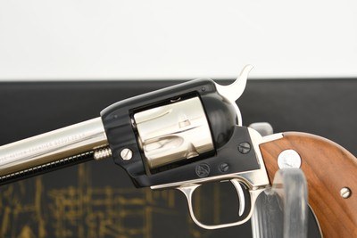 COLT SINGLE ACTION FRONTIER SCOUT - WYATT EARP - Image 7 of 14