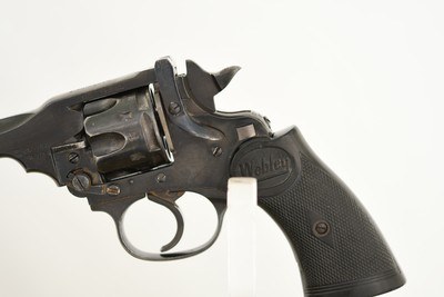 WEBLEY MARK IV .38 / ORIGINAL CHAMBERS - Image 7 of 10