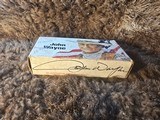 John Wayne .32-40 Winchester ammo - 2 of 10