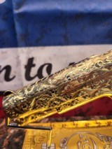 FULL 24K GOLD PLATE FULL HAND ENGRAVED COLT 1911 .45 ACP
SERIES 70 N.M..... WHAT?!? - 12 of 15