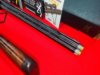 SPECTACULAR! 12 Gauge Browning Citori 725 Sporting Left Hand 32