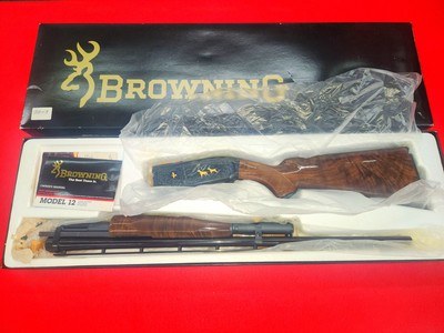 SPECTACULAR! 1990 NIB Browning Model 12 Grade V 28 Gauge Exceptional Wood Orig Box Citori Superposed - Image 3 of 17