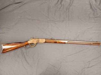 Winchester 1873 deluxe rifle