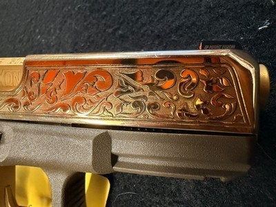 Glock 19 custom 9mm - Image 5 of 11