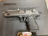 Magnum research Desert Eagle - 10 of 10