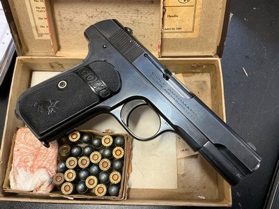 1921 Colt Model M1908 Pocket Hammerless .380 ACP original box/paperwork/ammo box/28 Peters rounds