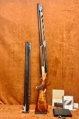 Caesar Guerini Invictus 1 32/34 Trap Combo As new - 3 of 12