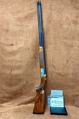 Caesar Guerini Invictus 3 12ga 32" Spectacular wood LEFT HAND ( TRADE-INS ALWAYS WELCOME!) - 3 of 12