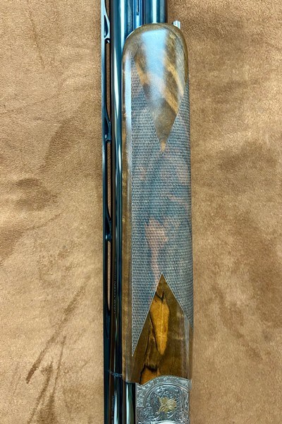 Caesar Guerini Invictus 3 Sporting Adjustable Comb (Trades Always Welcome!)   - Image 10 of 15