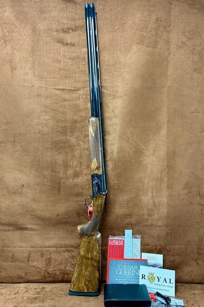 Caesar Guerini Invictus 1 Sporting Limited Adjustable 12GA 32