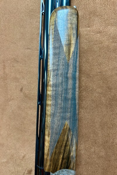 Caesar Guerini Invictus 3 Sporting Adjustable 12GA 32