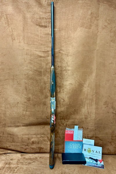 Caesar Guerini Invictus 3 Sporting Adjustable 12GA 32