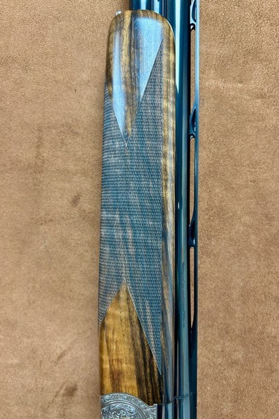 Caesar Guerini Invictus 3 Sporting Adjustable 12GA 32