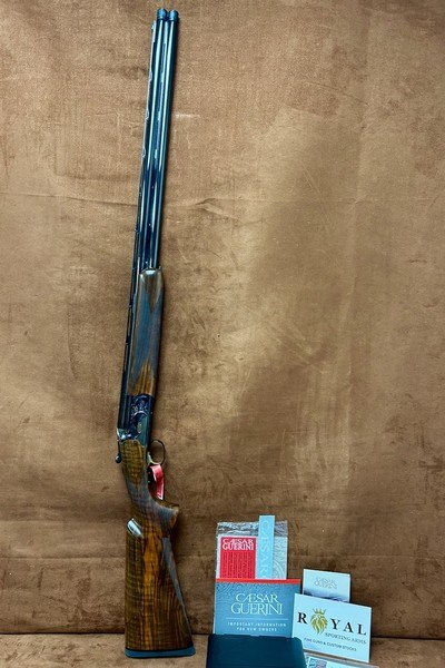 Caesar Guerini Invictus 1 Sporting Limited Adjustable 12GA 32