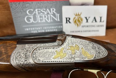 Caesar Guerini Invictus VII Sporting Gold Adjustable Comb 12GA 32