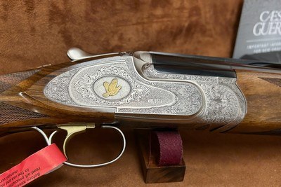 Caesar Guerini Invictus V Sporting Gold Adjustable Comb 12GA 32" | 26030124 - Image 1 of 14