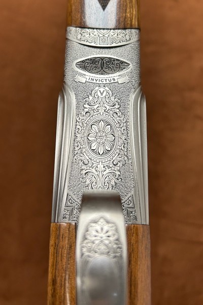 Caesar Guerini Invictus V Sporting Gold Adjustable Comb 12GA 32" | 26030124 - Image 2 of 14
