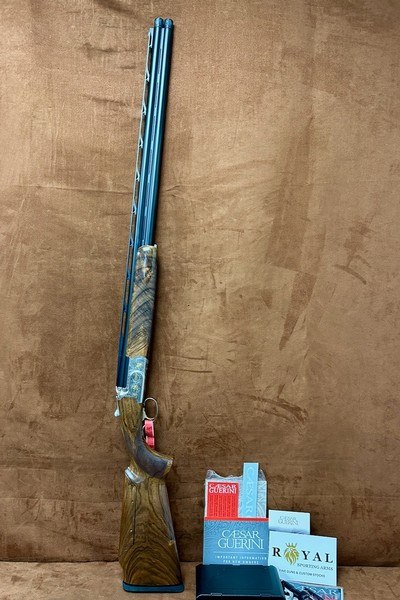 Caesar Guerini Invictus III Ascent 12GA 32
