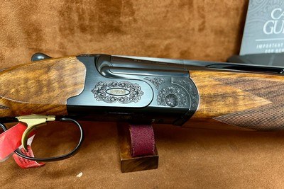 Caesar Guerini Summit SportingBLACK Adjustable 28GA 32" O/U Left Handed | 26050055 - Image 1 of 15