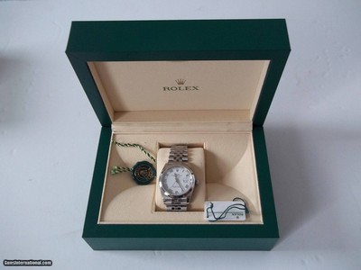 Brand new late 2019 Rolex men's 36mm Oyster Perpetual DATEJUST Model 126200 watch,oystersteel 62800 Jubilee Bracelet Mint-Unworn-Unsized