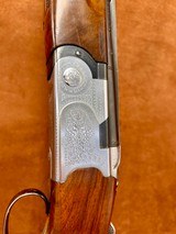 Beretta686 Special 12ga. 29.5" Spectacular engraving and gorgeous wood! - 6 of 12