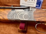 Beretta DT10 Trident Lusso 12ga. 32" Spectacular engravings and upgraded wood! - 6 of 12