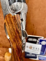 Beretta DT10 Trident Lusso 12ga. 32" Spectacular engravings and upgraded wood! - 7 of 12