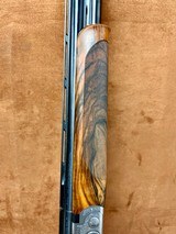Beretta DT10 Trident Lusso 12ga. 32" Spectacular engravings and upgraded wood! - 10 of 12