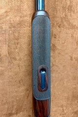 Beretta DT-10 12GA 32
