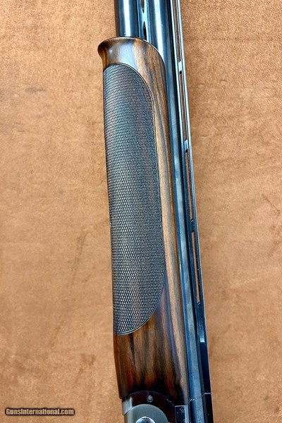 Beretta DT-10 Sporting 12GA 30