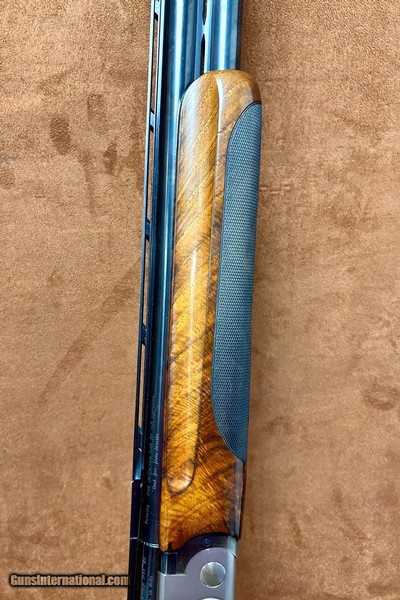 Beretta DT-10 Sporting 12GA 30