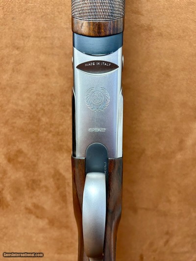 Beretta 692 Sporting 12GA 32