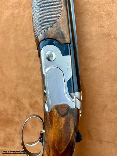 Beretta 692 Sporting 12GA 32
