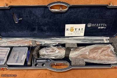 Beretta 694 Sporting Showroom Demo Model Discounted 12GA 32